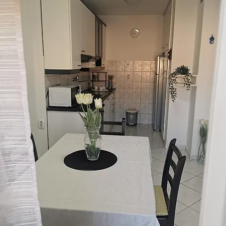 Sweet Apartment