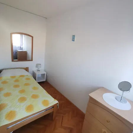 Sweet Apartment *