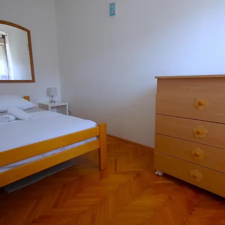 Apartment Sweet